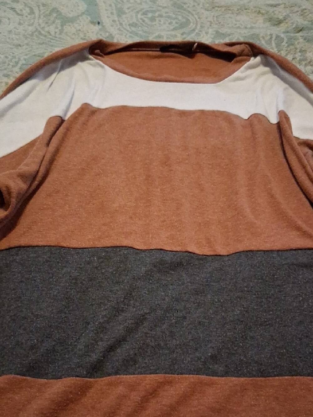 Odosalii Rust Long Sleeve Top - Picture 2 of 4